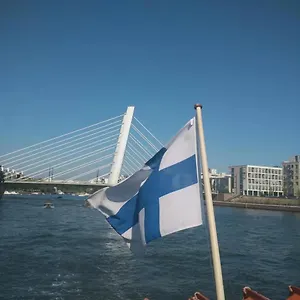 https://helsinki-penthouse-near-the-west-harbor.tophotelshelsinki.com